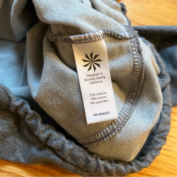 Athleta Sentry Tie pullover in dark gray size XXS - Picture 4 of 6